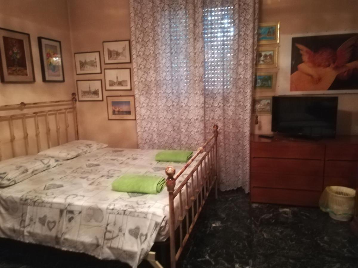 Casa Gramsci Bed & Breakfast โมดินา ภายนอก รูปภาพ