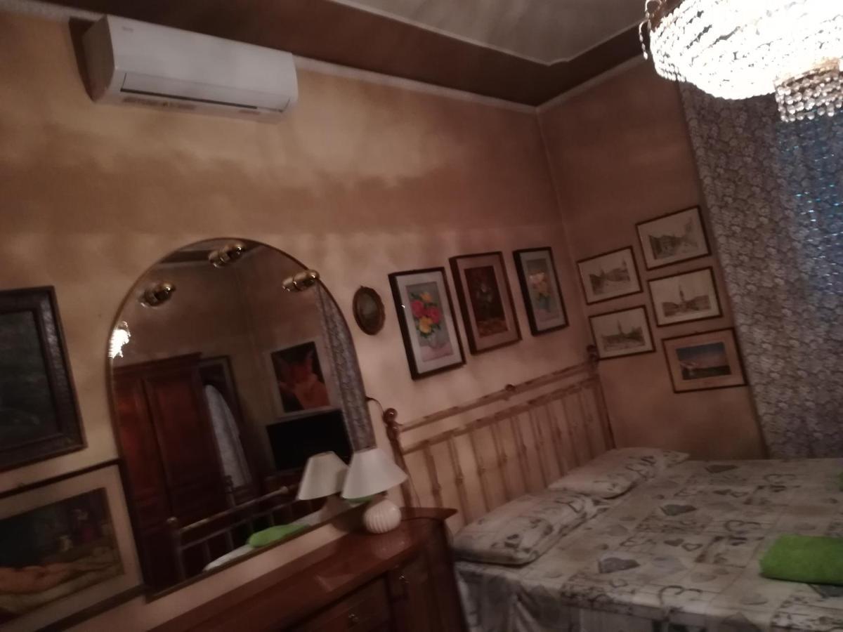 Casa Gramsci Bed & Breakfast โมดินา ภายนอก รูปภาพ