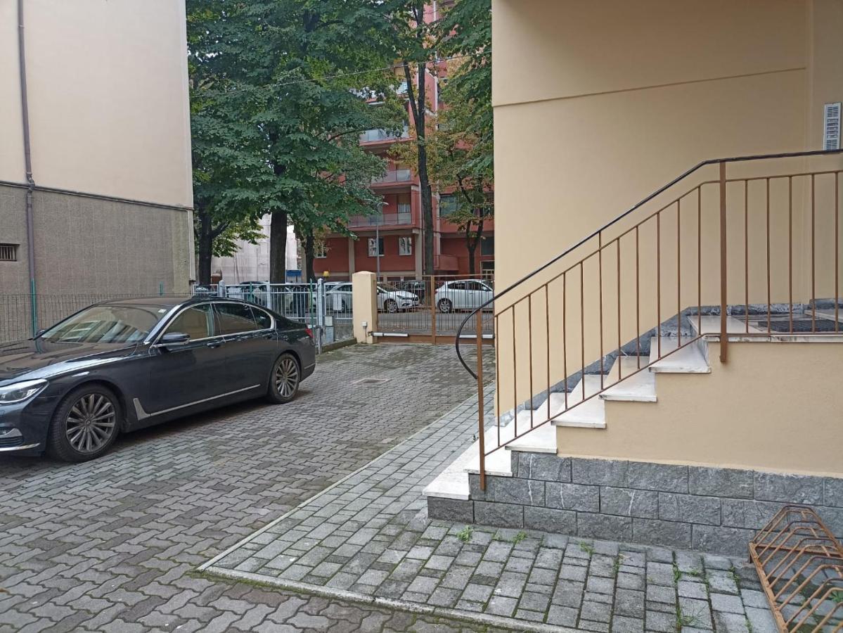 Casa Gramsci Bed & Breakfast โมดินา ภายนอก รูปภาพ