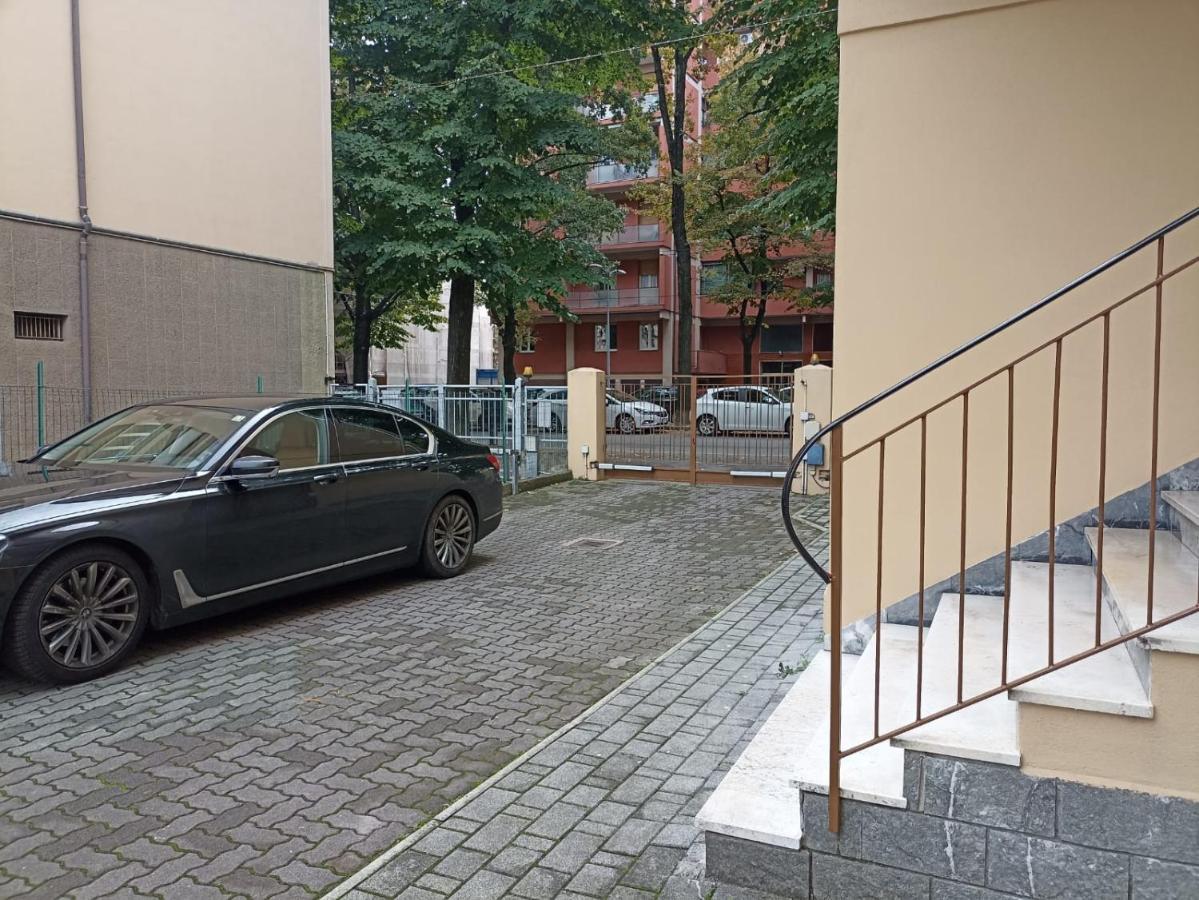 Casa Gramsci Bed & Breakfast โมดินา ภายนอก รูปภาพ